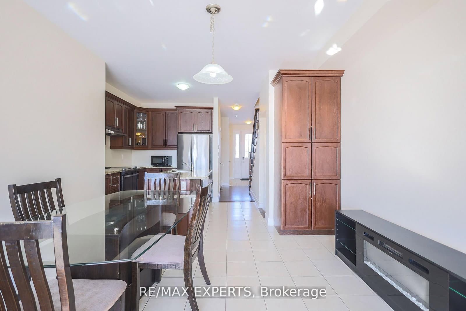 27 Hogan Manor Drive thumbnail 15