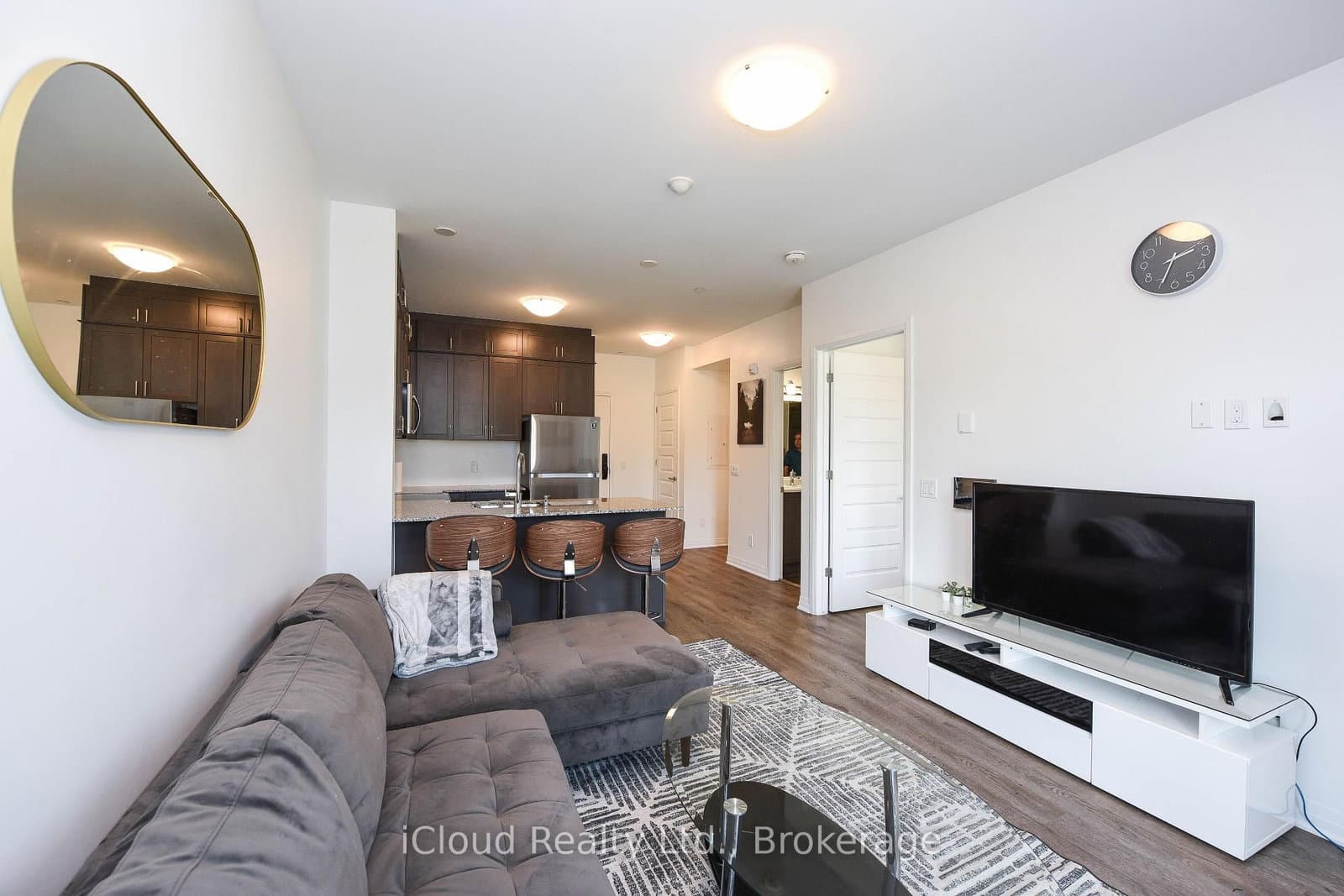 95 Dundas Street, Unit 004 thumbnail 25