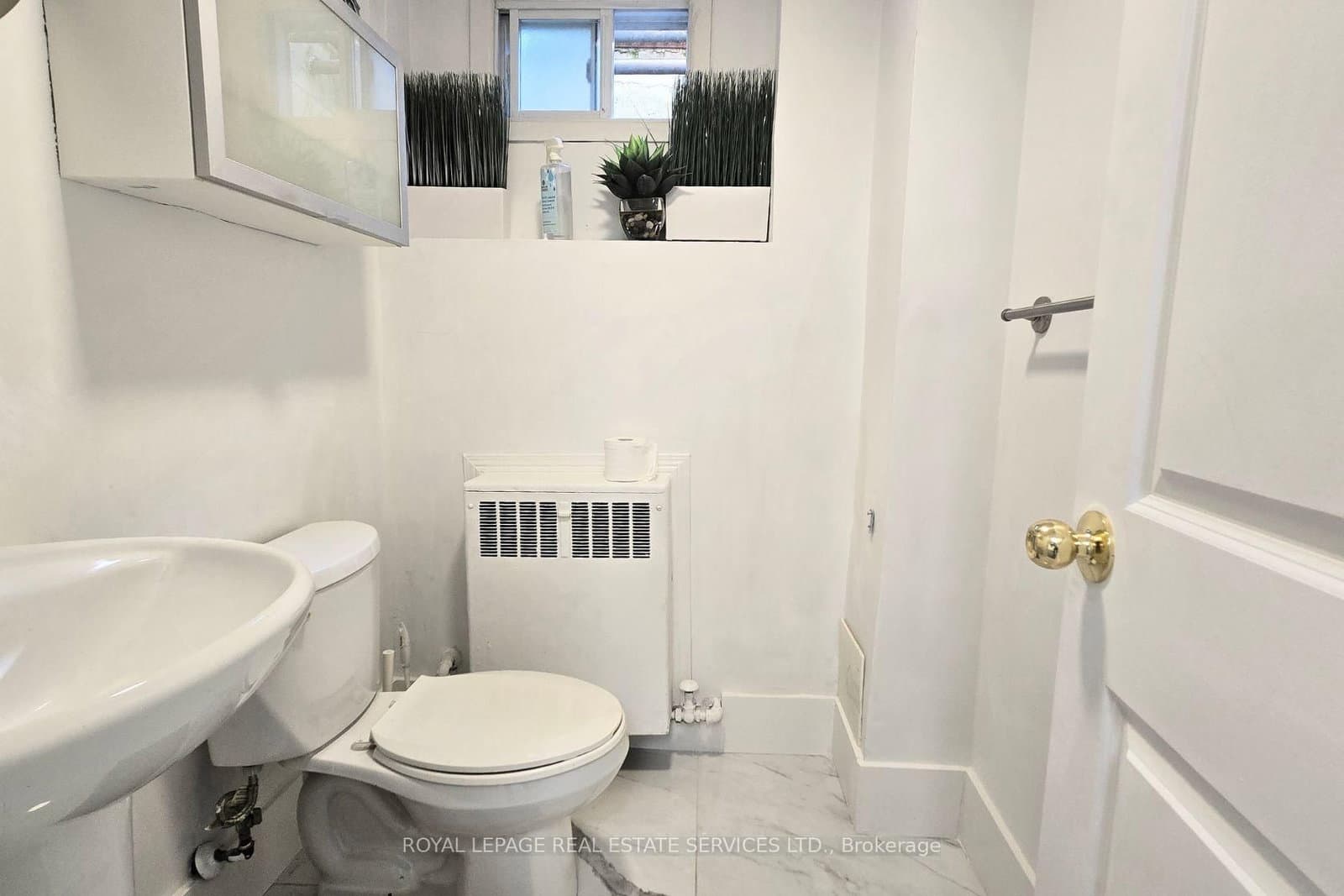 2842 Bloor Street W, Unit L1 thumbnail 6