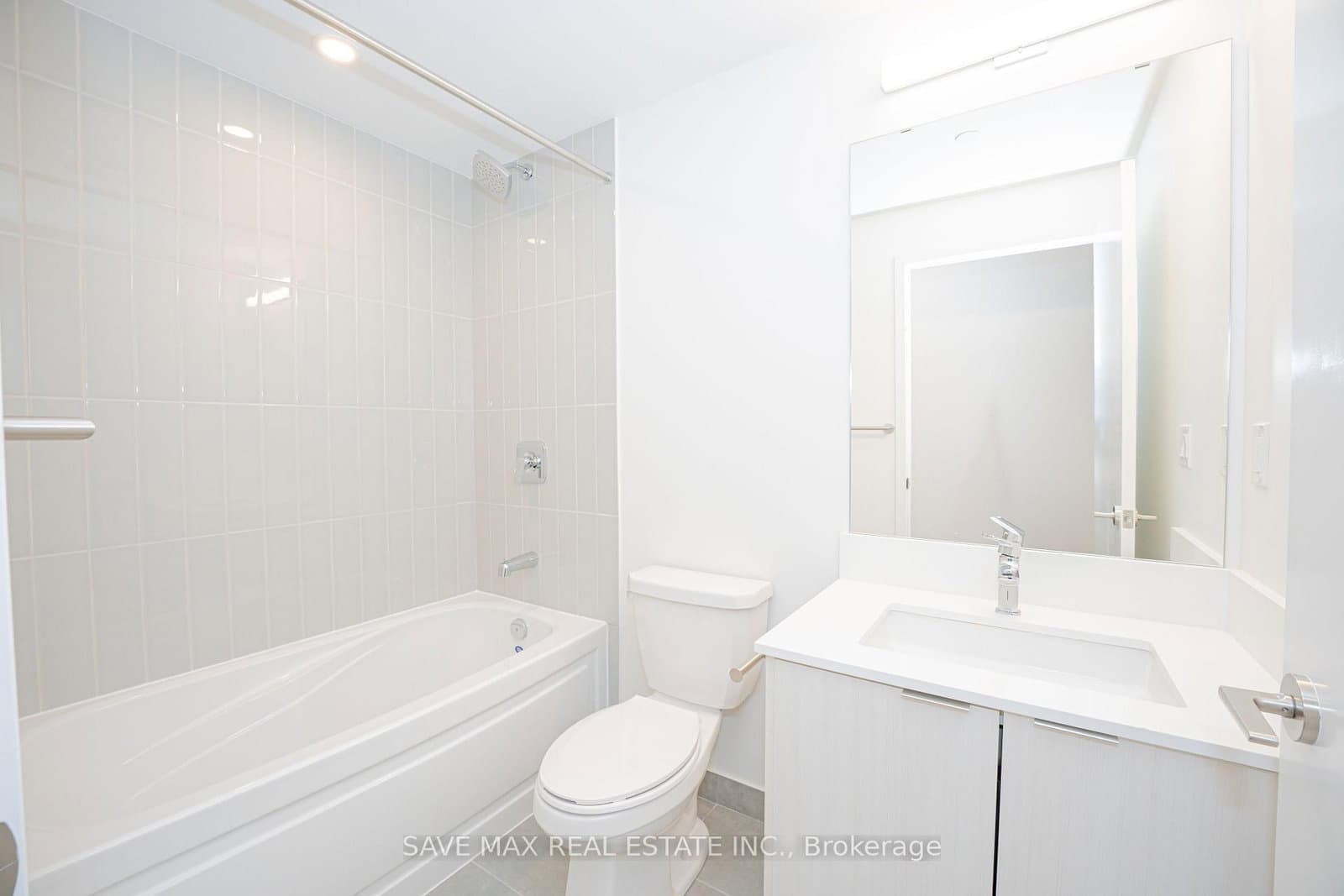 225 Malta Avenue, Unit 421 thumbnail 14