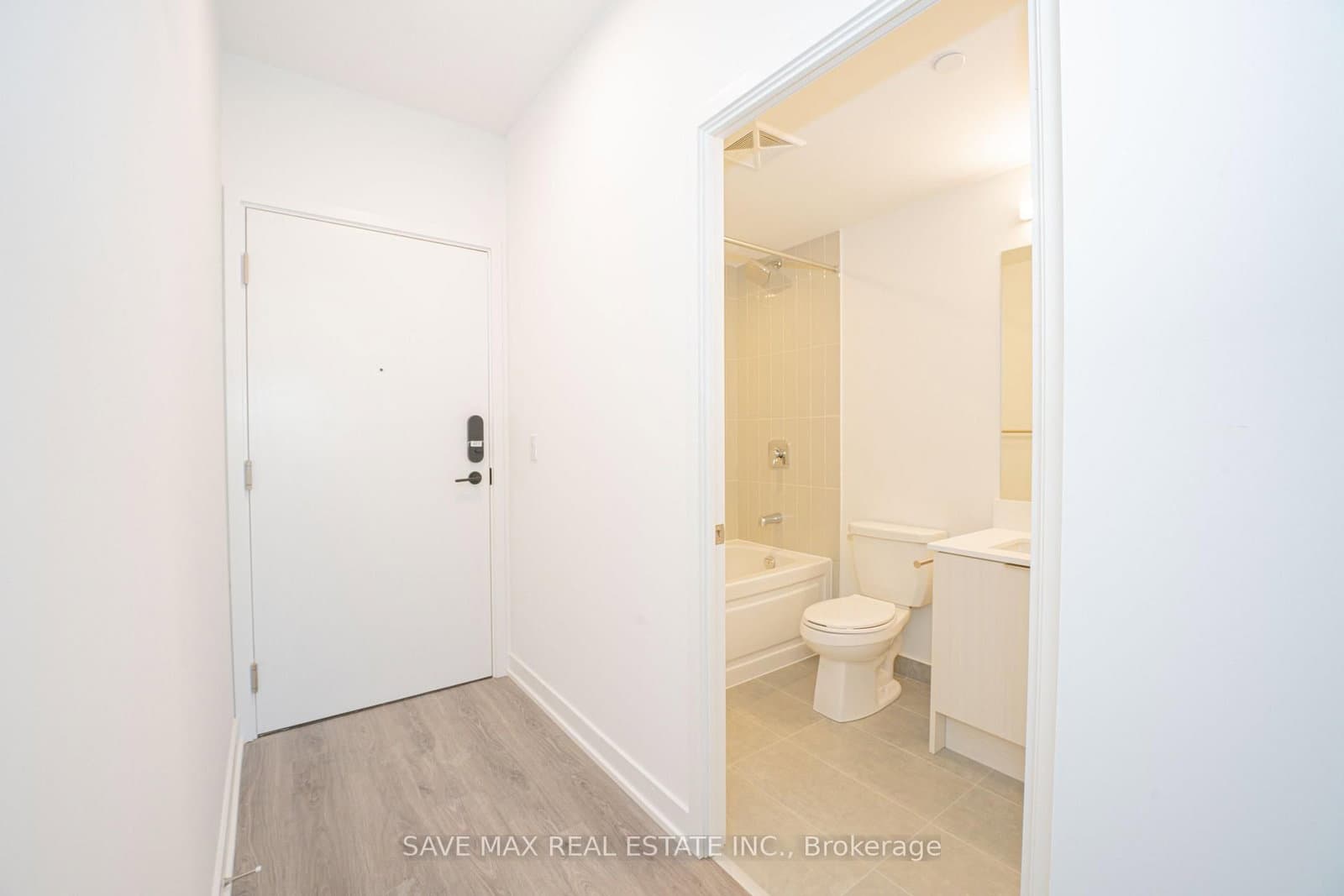 225 Malta Avenue, Unit 421 thumbnail 5