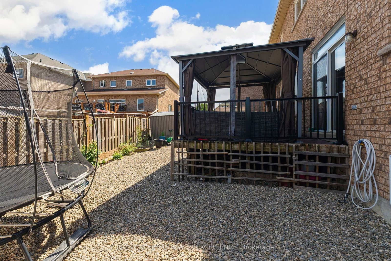 17 Keeleview Crescent thumbnail 47