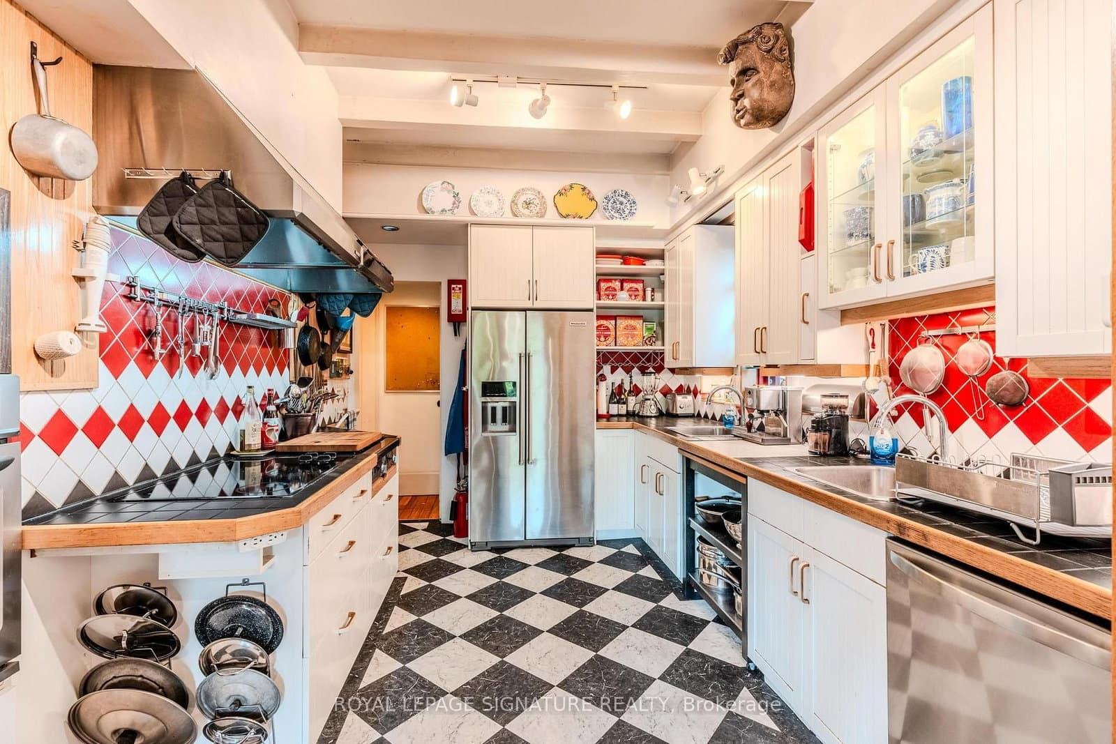 295 Indian Road, Unit Main thumbnail 14