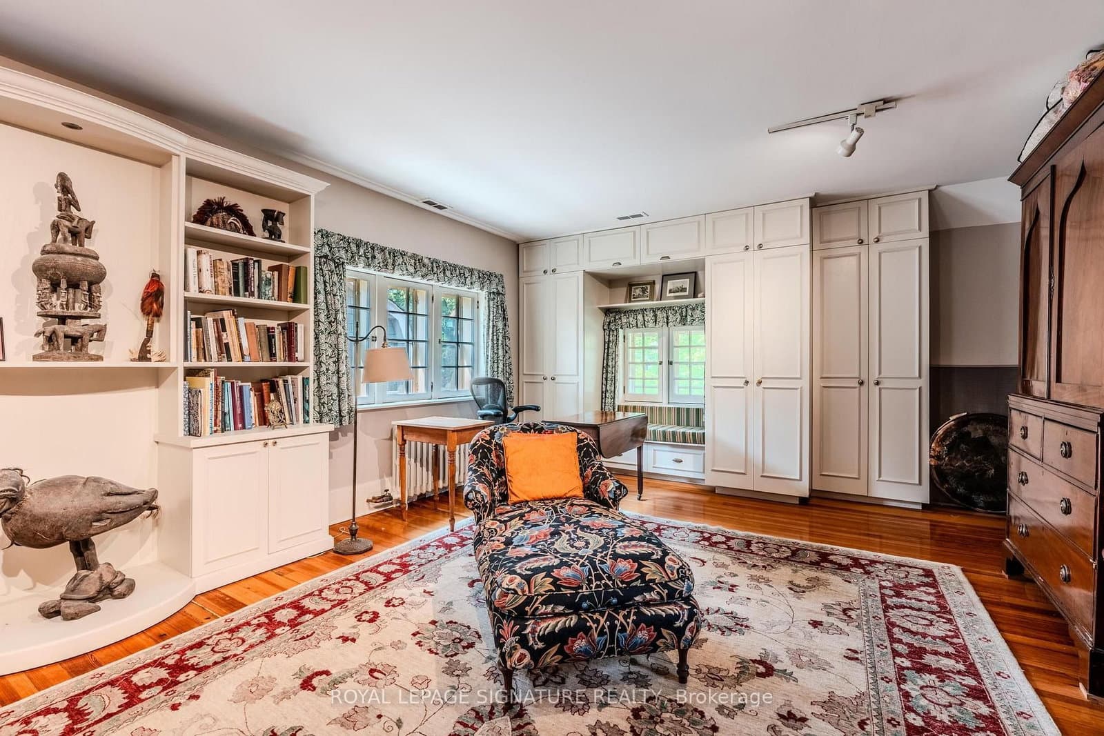 295 Indian Road, Unit Main thumbnail 22