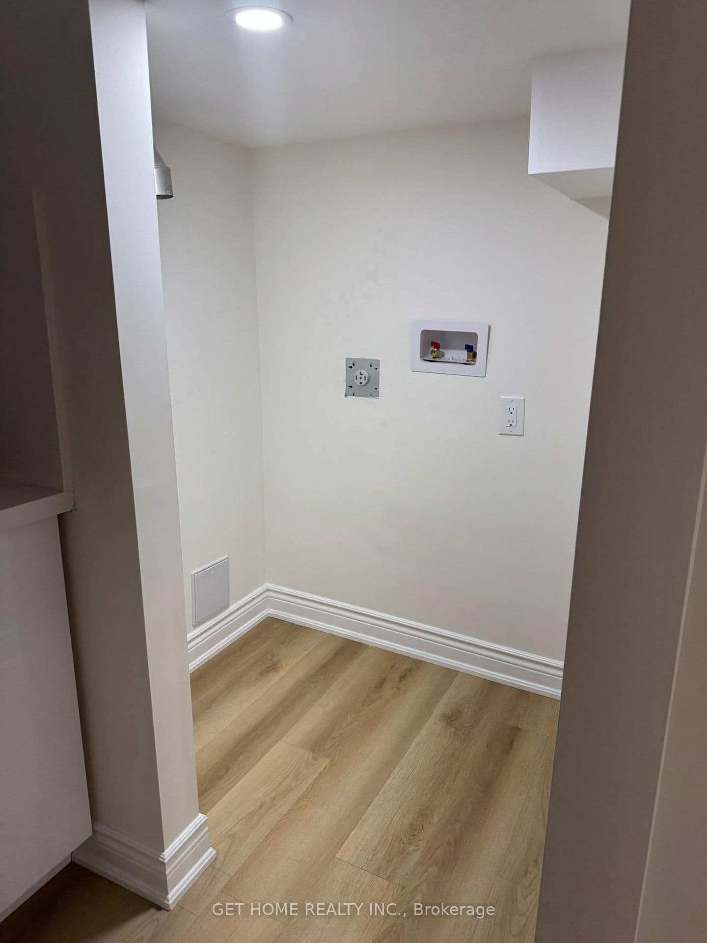 10 Galrino Road, Unit #Bsmt thumbnail 13