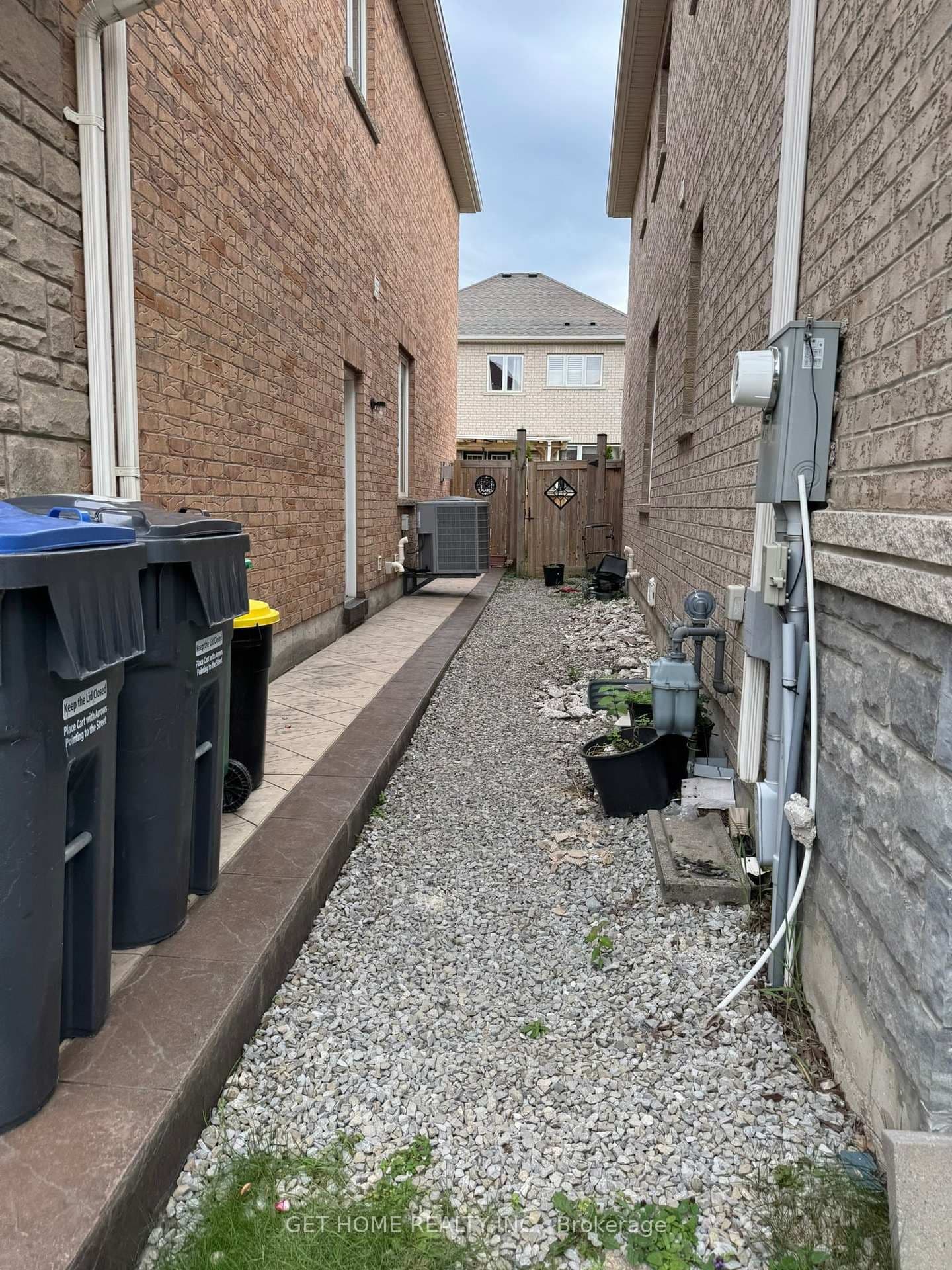 10 Galrino Road, Unit #Bsmt thumbnail 20