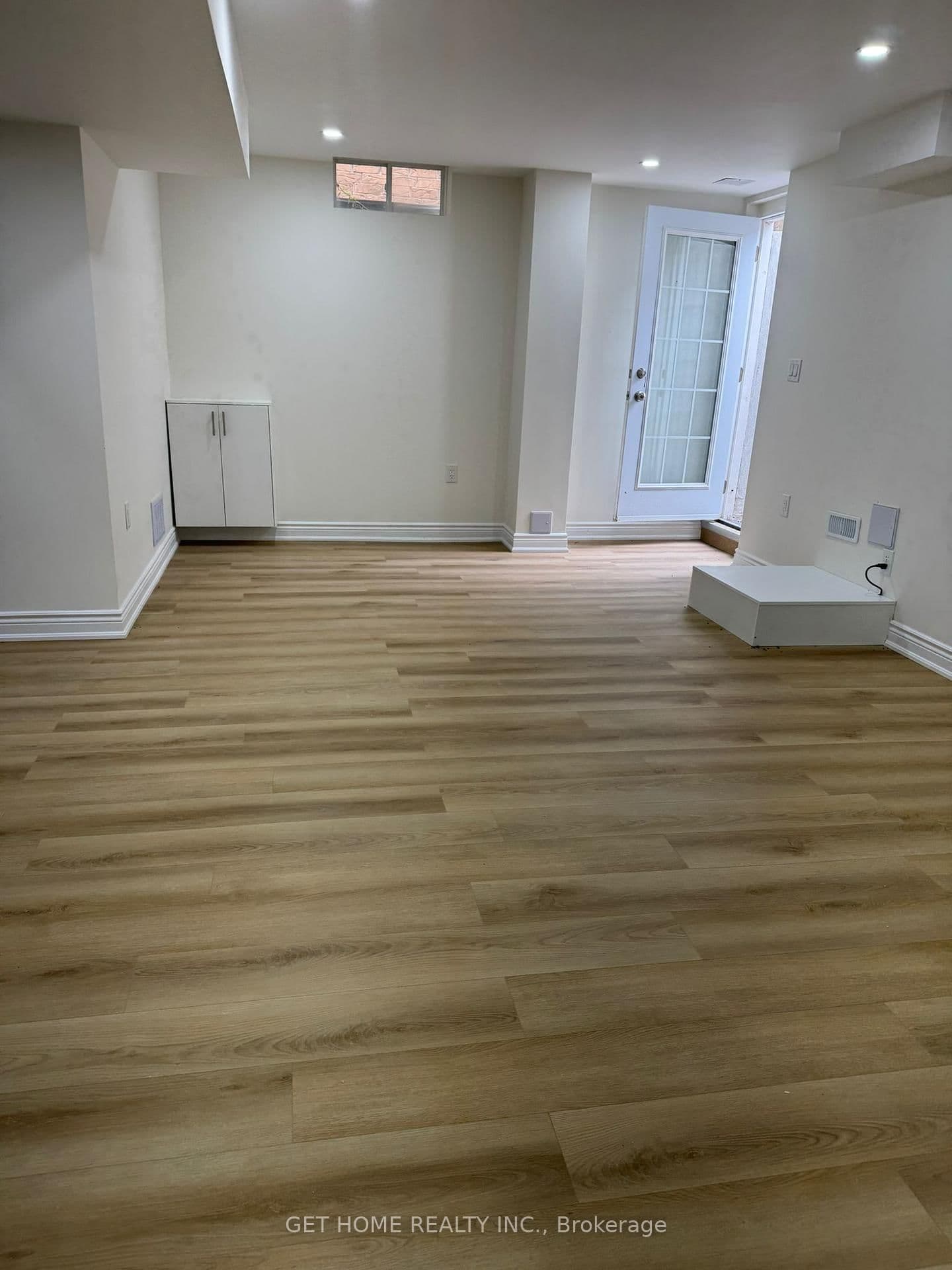 10 Galrino Road, Unit #Bsmt thumbnail 7