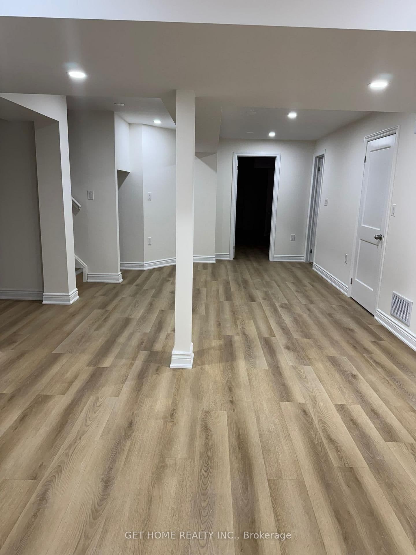 10 Galrino Road, Unit #Bsmt thumbnail 9