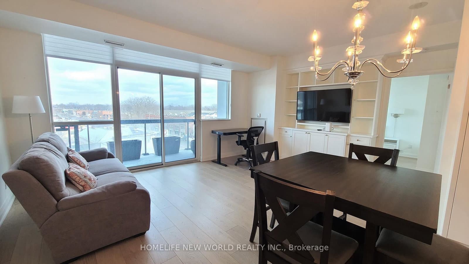 1 Hurontario Street, Unit 505 thumbnail 2
