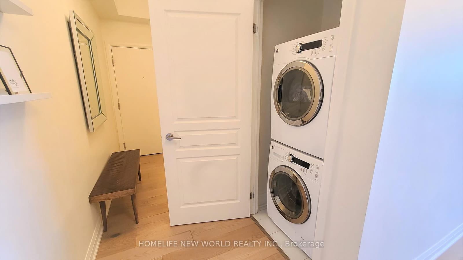 1 Hurontario Street, Unit 505 thumbnail 9
