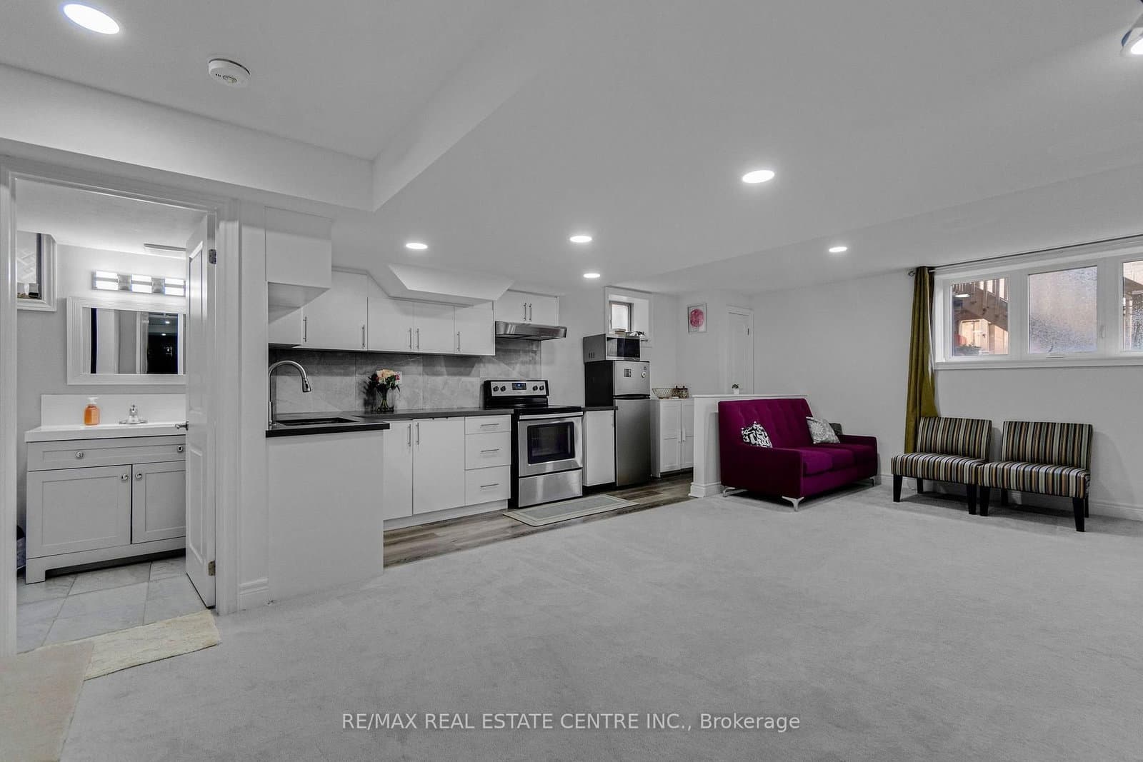 1319 Britton Crescent thumbnail 37