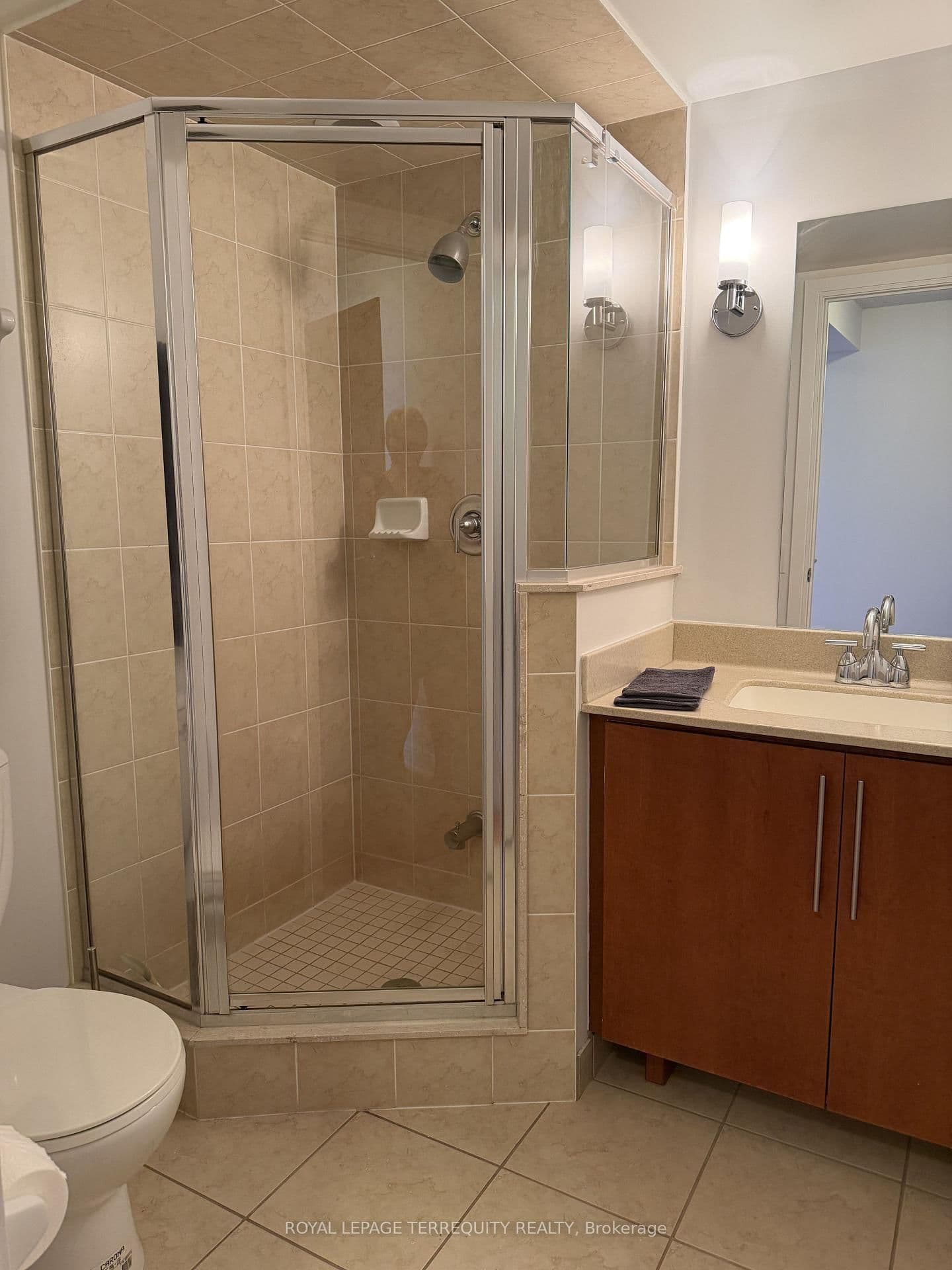 25 Viking Lane, Unit 657 thumbnail 19