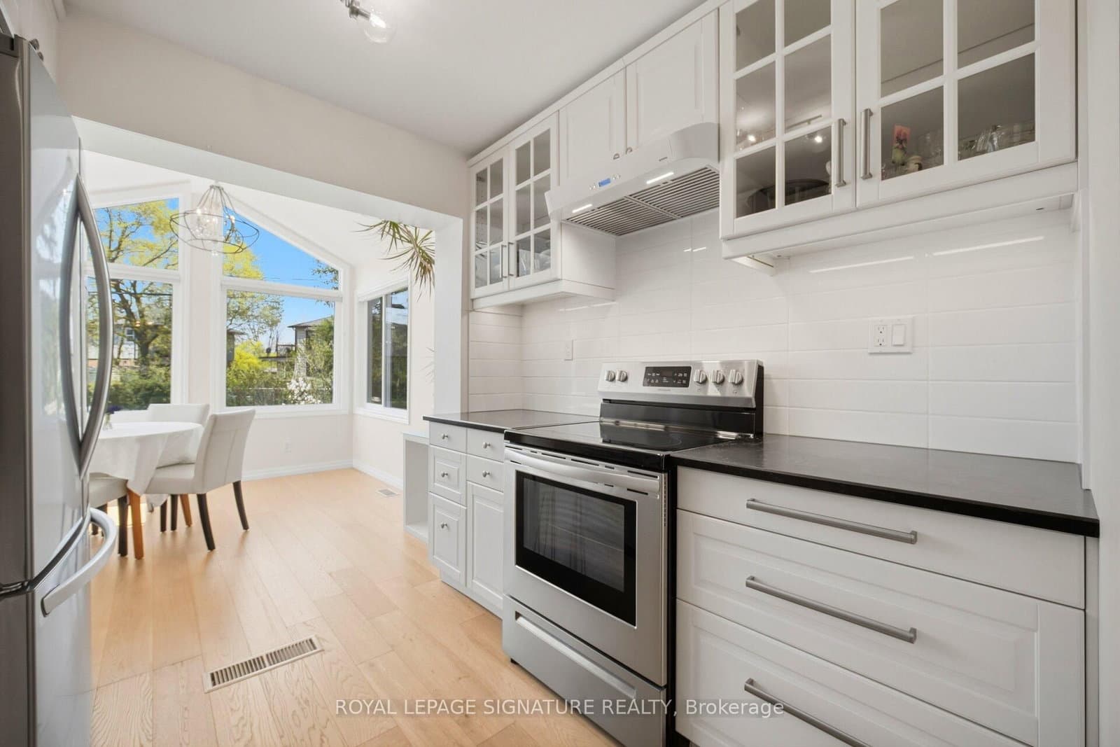18 Erlesmere Avenue thumbnail 6