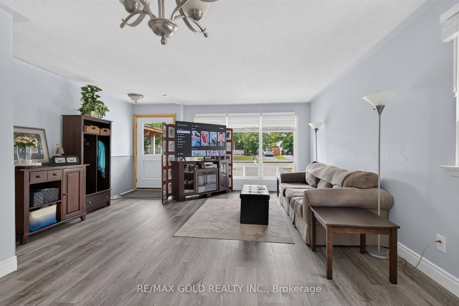 182 Mcmurchy Avenue S thumbnail 11