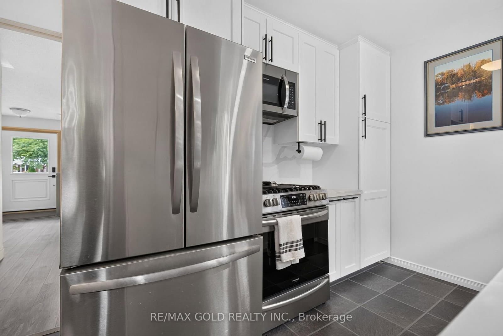 182 Mcmurchy Avenue S thumbnail 15