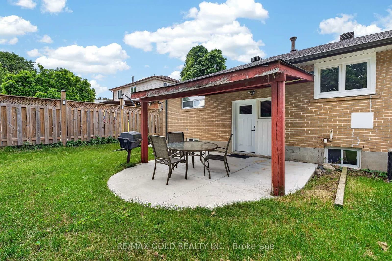 182 Mcmurchy Avenue S thumbnail 42