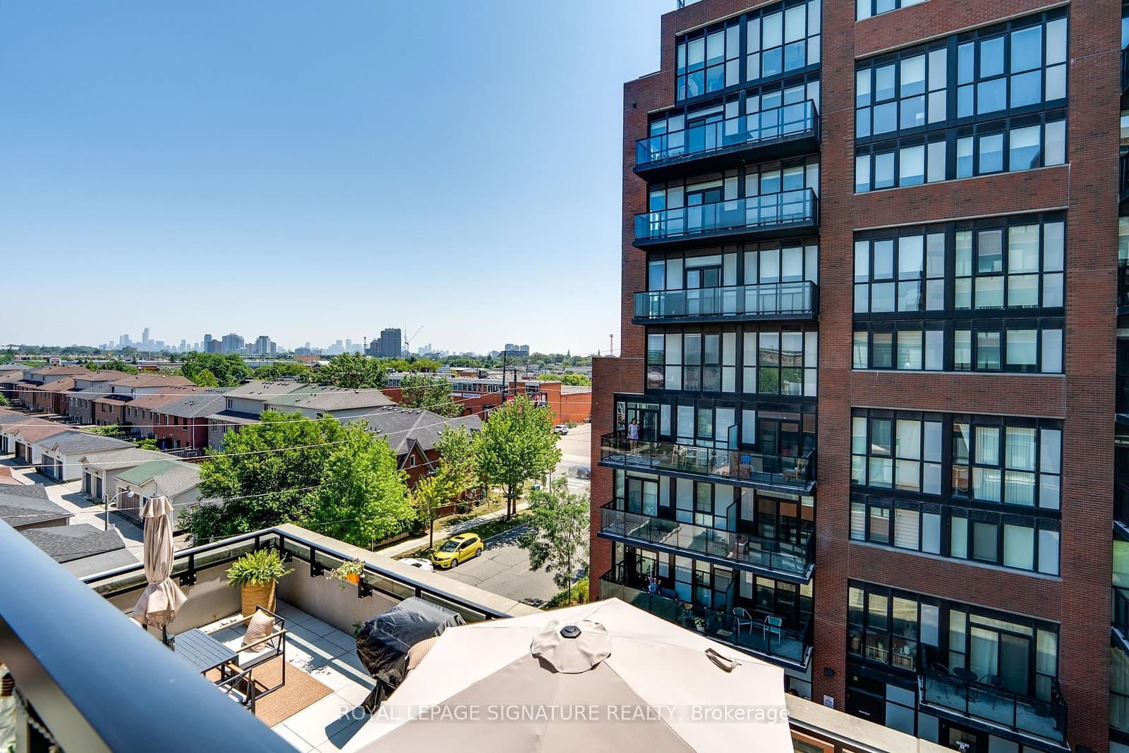 2300 St. Clair Avenue W, Unit 517 thumbnail 21