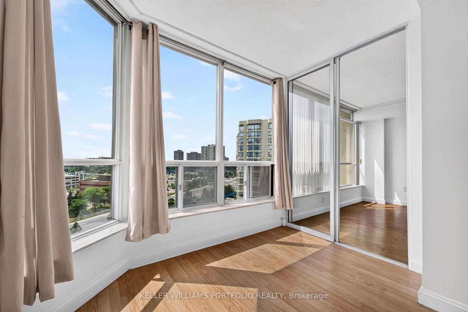 24 Hanover Road, Unit 1008 thumbnail 31