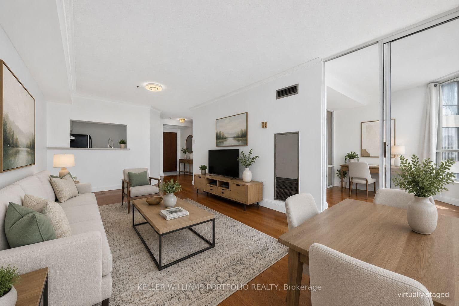 24 Hanover Road, Unit 1008 thumbnail 7