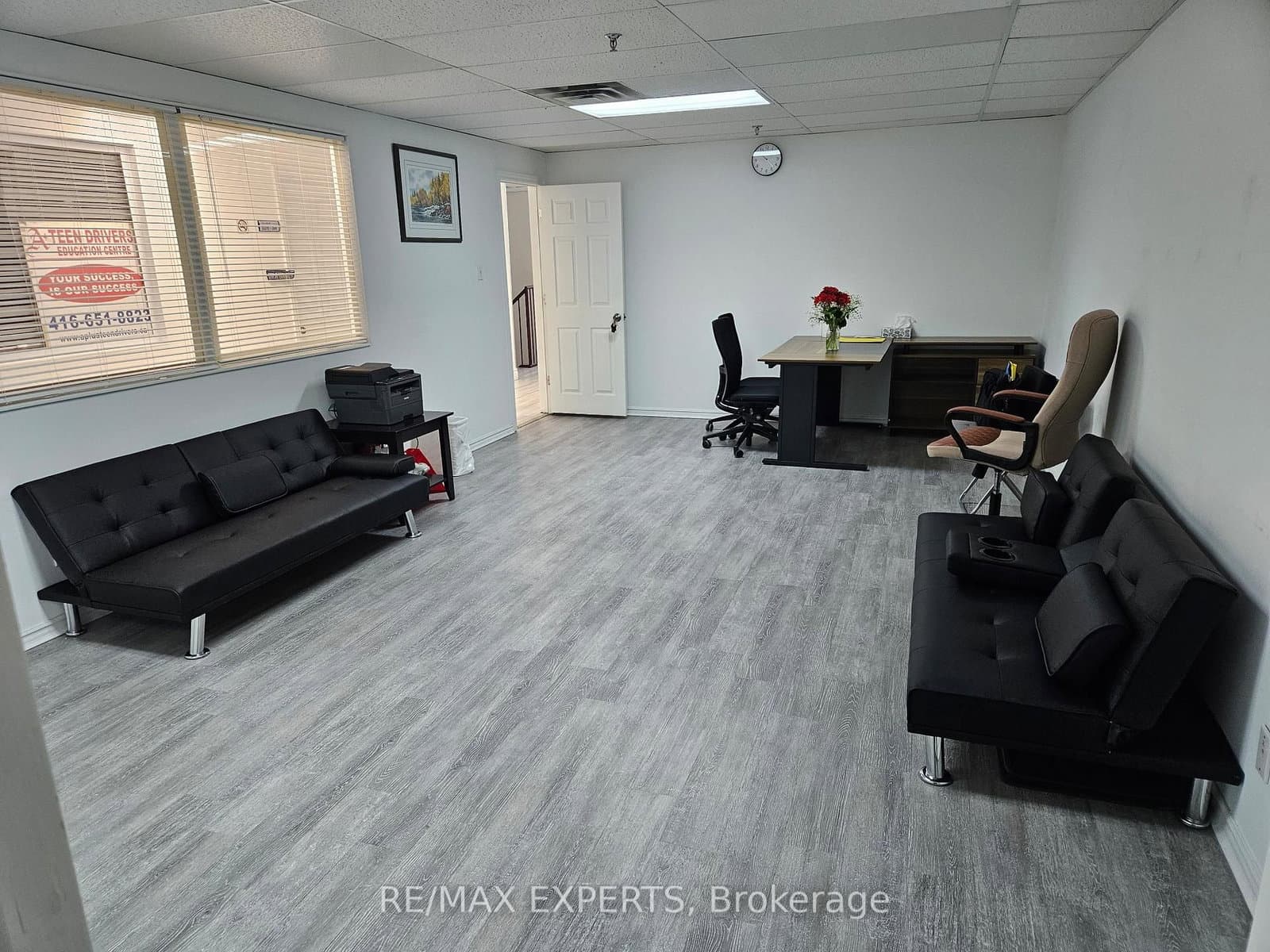 1270 Finch Avenue W, Unit 2 thumbnail 11