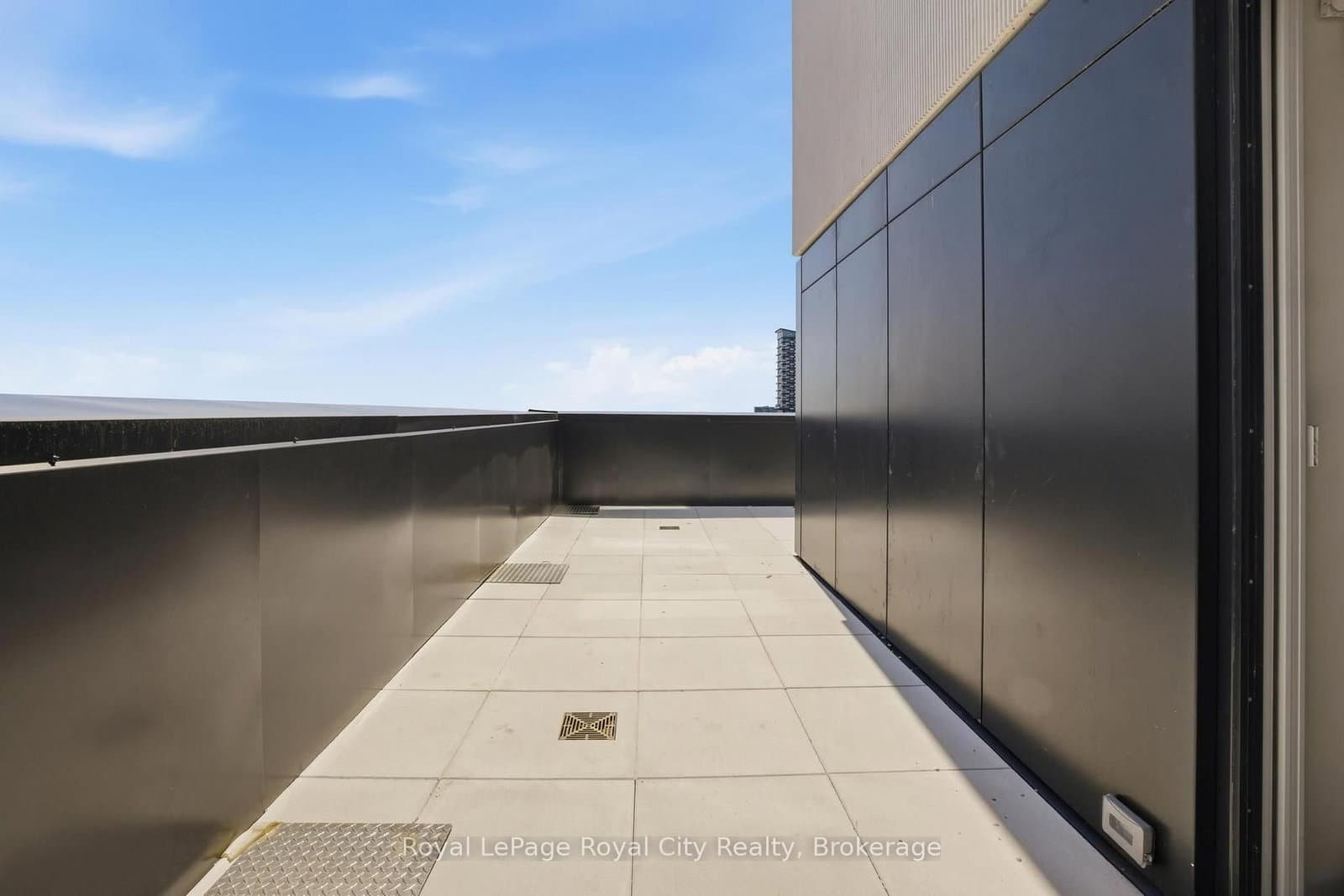 3071 Trafalgar Road, Unit 604 thumbnail 32