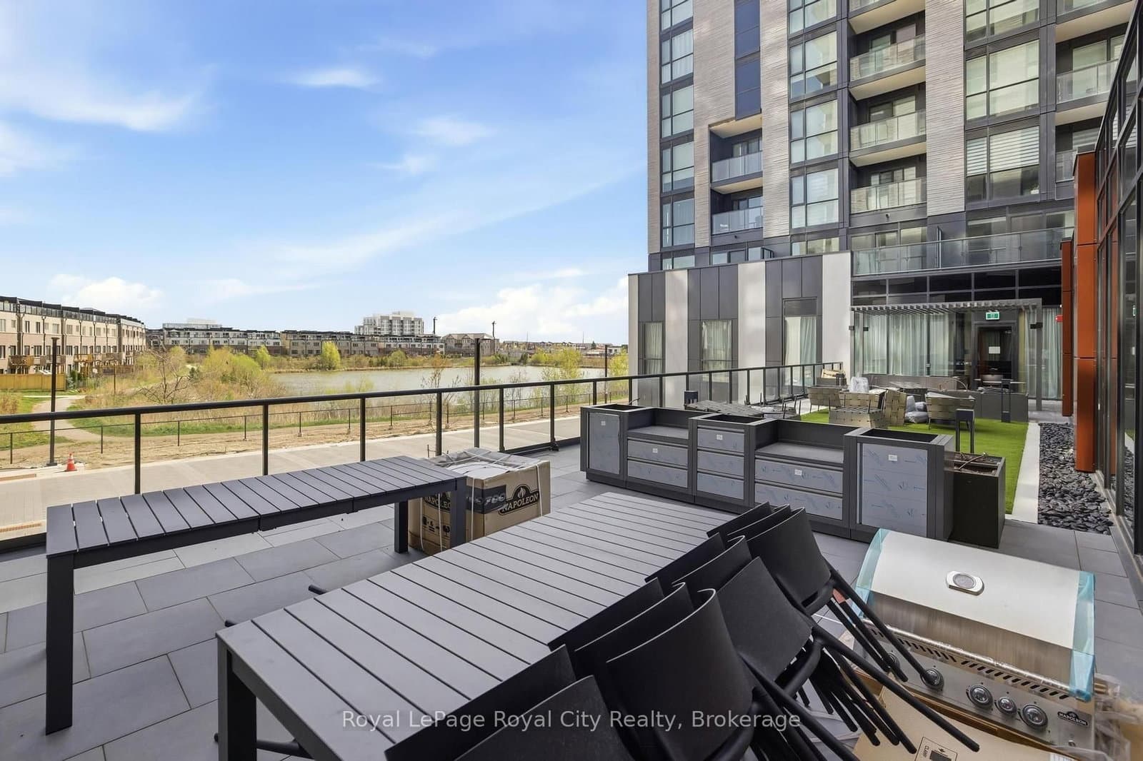 3071 Trafalgar Road, Unit 604 thumbnail 42
