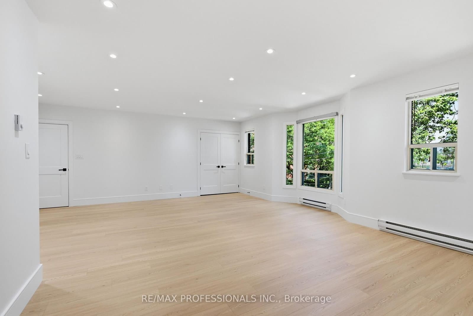 105 Cavell Avenue thumbnail 9