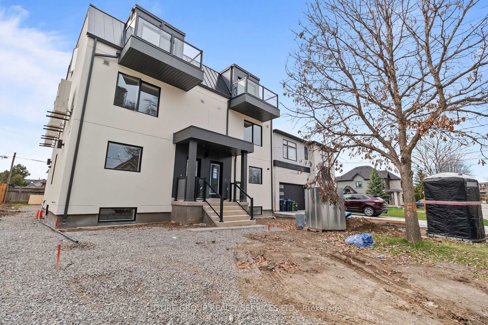 34 Poplar Avenue, Unit Unit 3 thumbnail 36