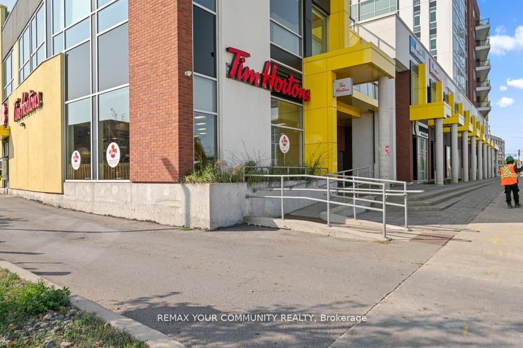1275 Finch Avenue W, Unit 610 thumbnail 3