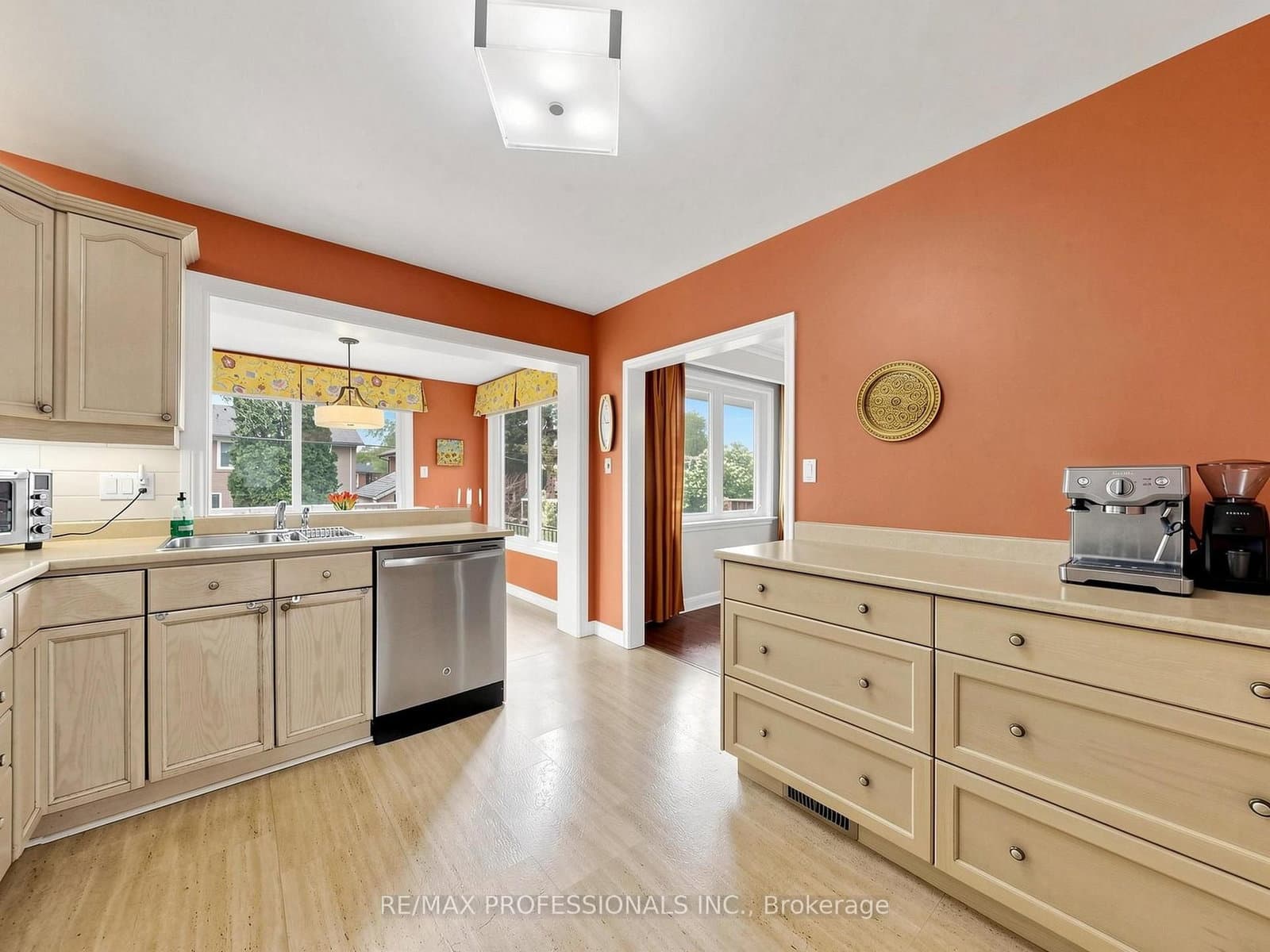 24 Breadner Drive thumbnail 11