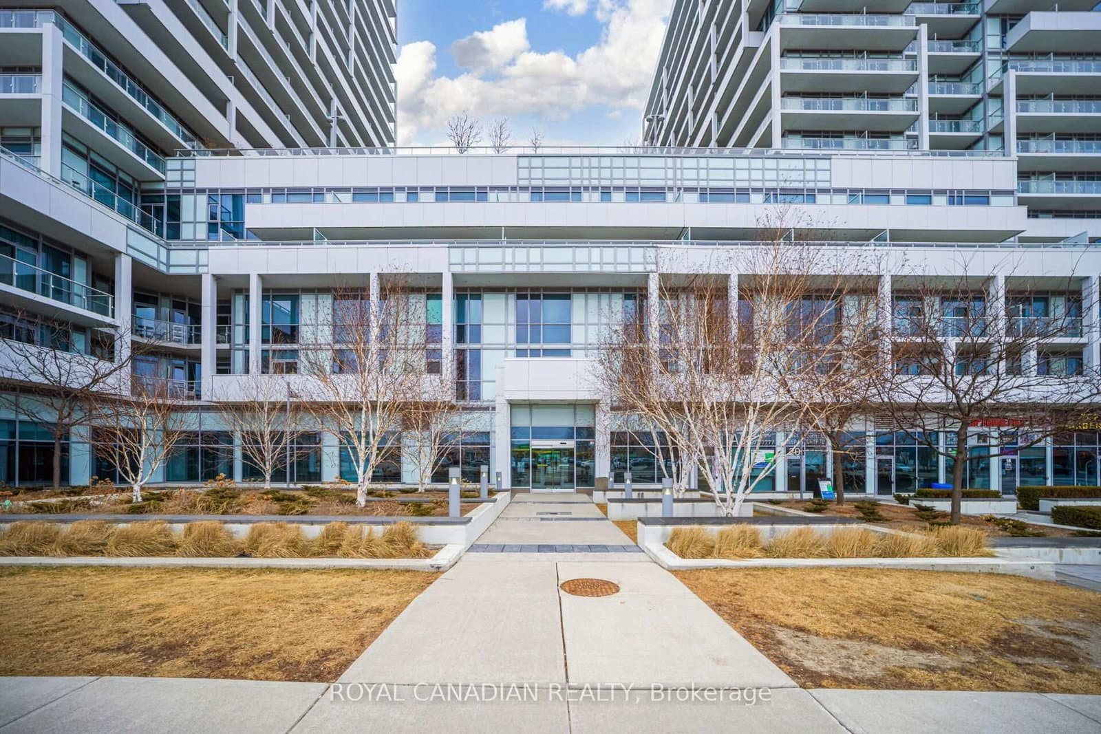 55 Speers Road, Unit 308 thumbnail 2