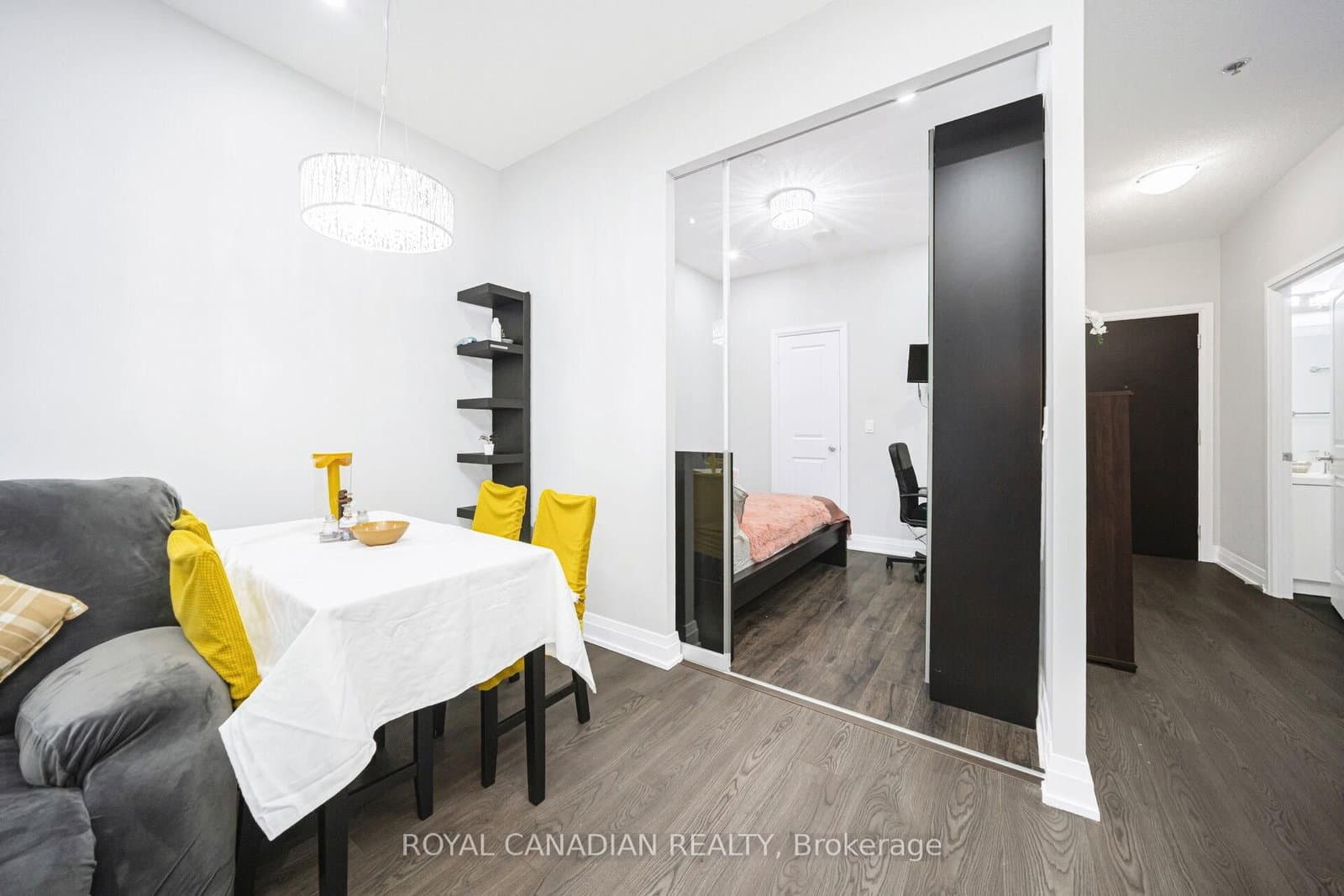 55 Speers Road, Unit 308 thumbnail 26