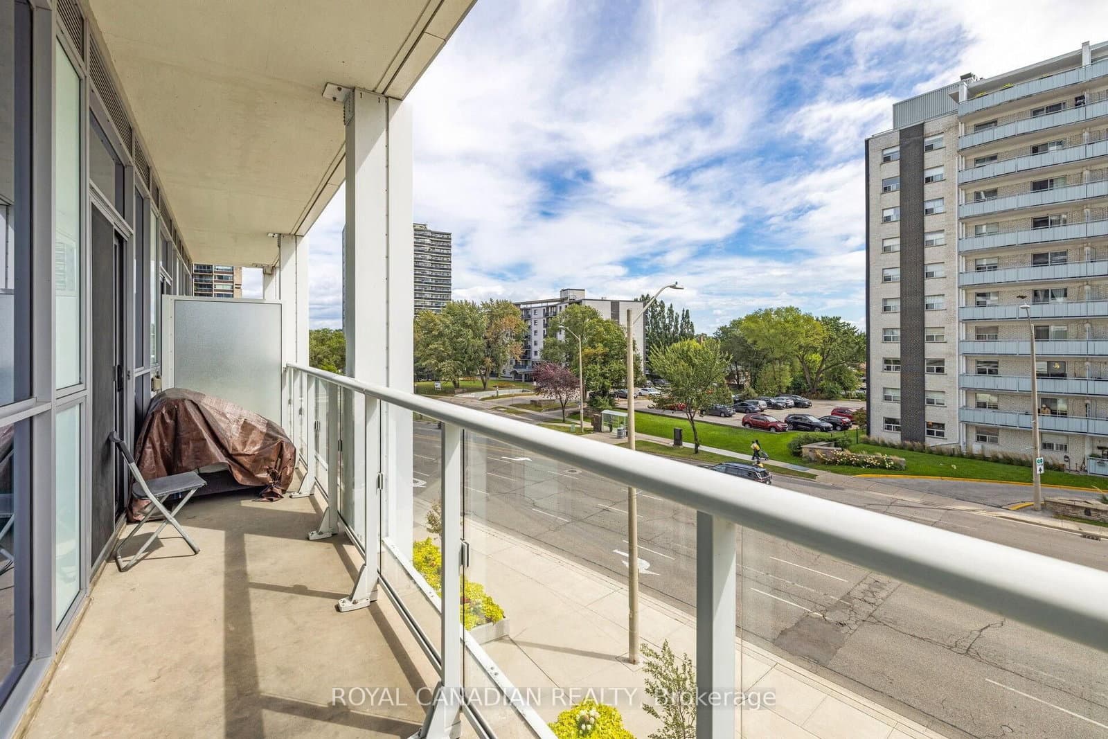 55 Speers Road, Unit 308 thumbnail 39