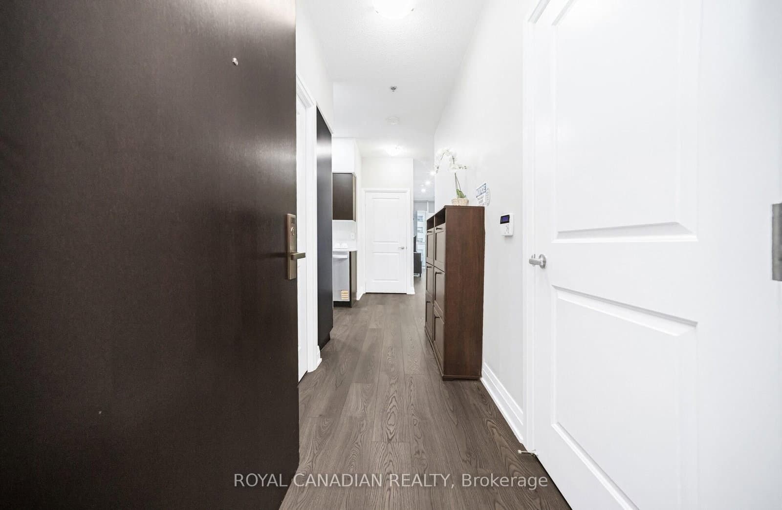 55 Speers Road, Unit 308 thumbnail 8