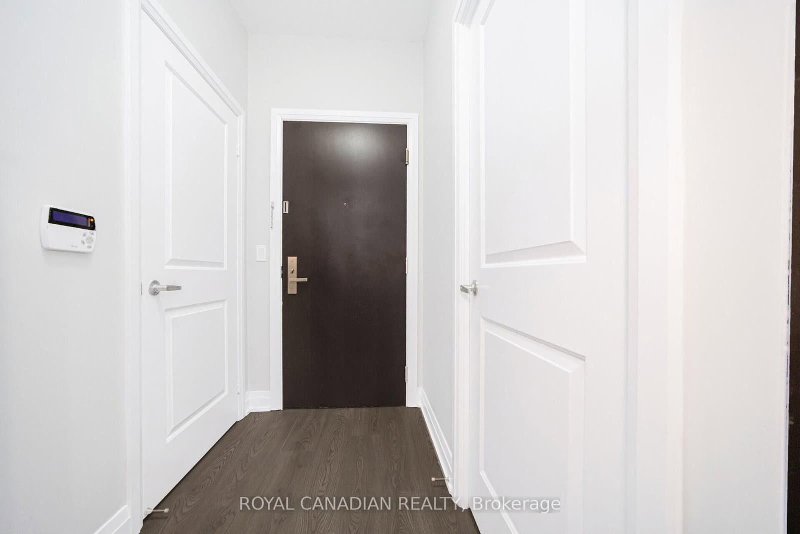55 Speers Road, Unit 308 thumbnail 9