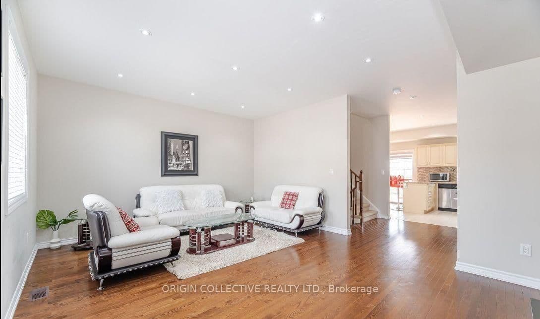 2530 Countryside Drive, Unit 5 thumbnail 3
