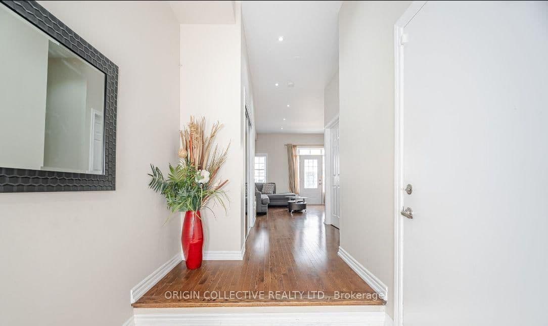 2530 Countryside Drive, Unit 5 thumbnail 4