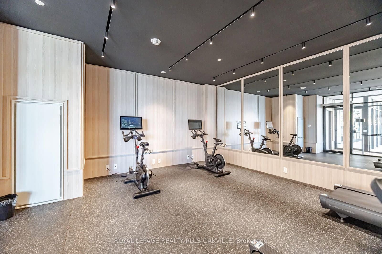 3079 Trafalgar Road, Unit 1509 thumbnail 28