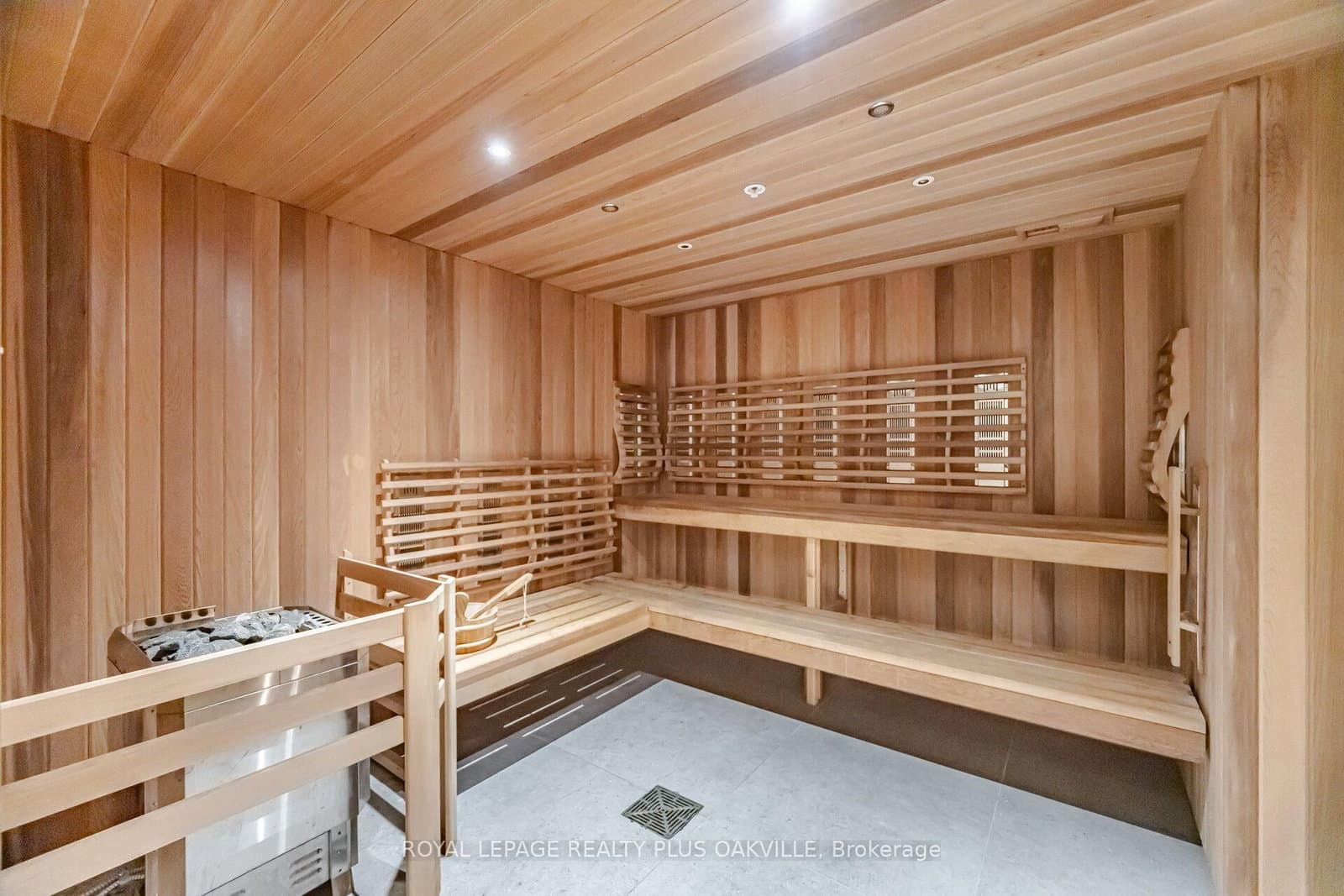 3079 Trafalgar Road, Unit 1509 thumbnail 32