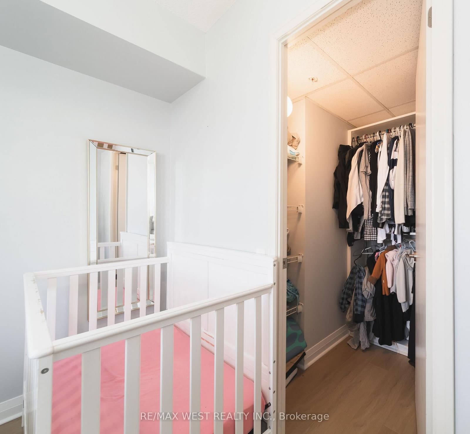 1 Valhalla Inn Road, Unit 1206 thumbnail 10