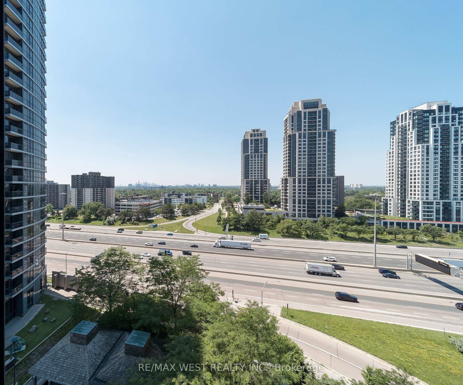 1 Valhalla Inn Road, Unit 1206 thumbnail 15