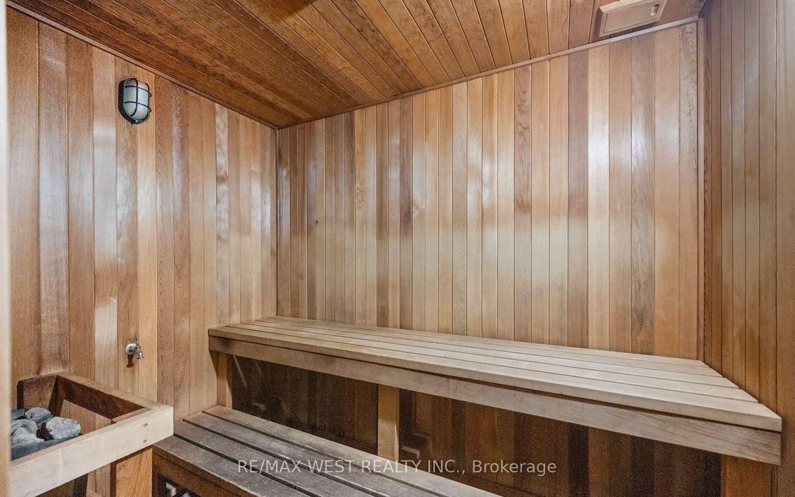 1 Valhalla Inn Road, Unit 1206 thumbnail 21