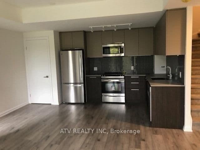 10 Brin Drive, Unit TH17 thumbnail 3