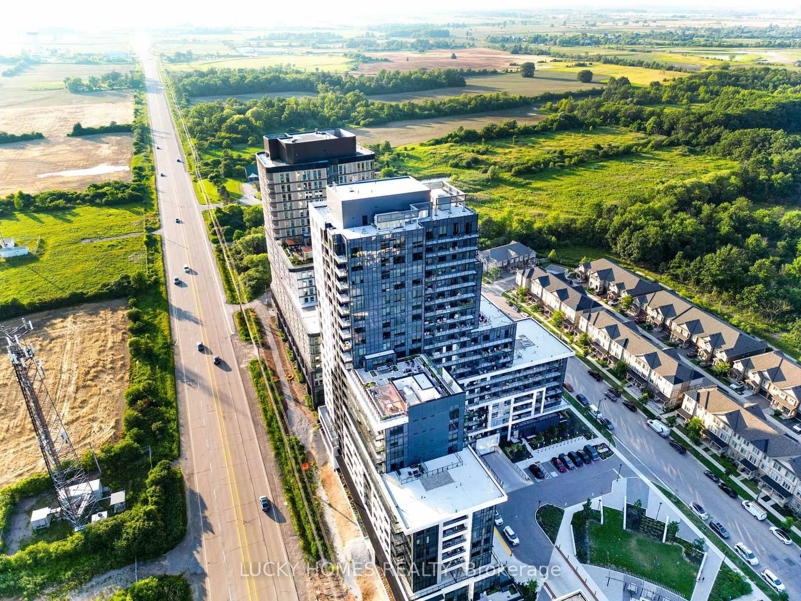 3220 William Coltson Avenue, Unit 315 thumbnail 2