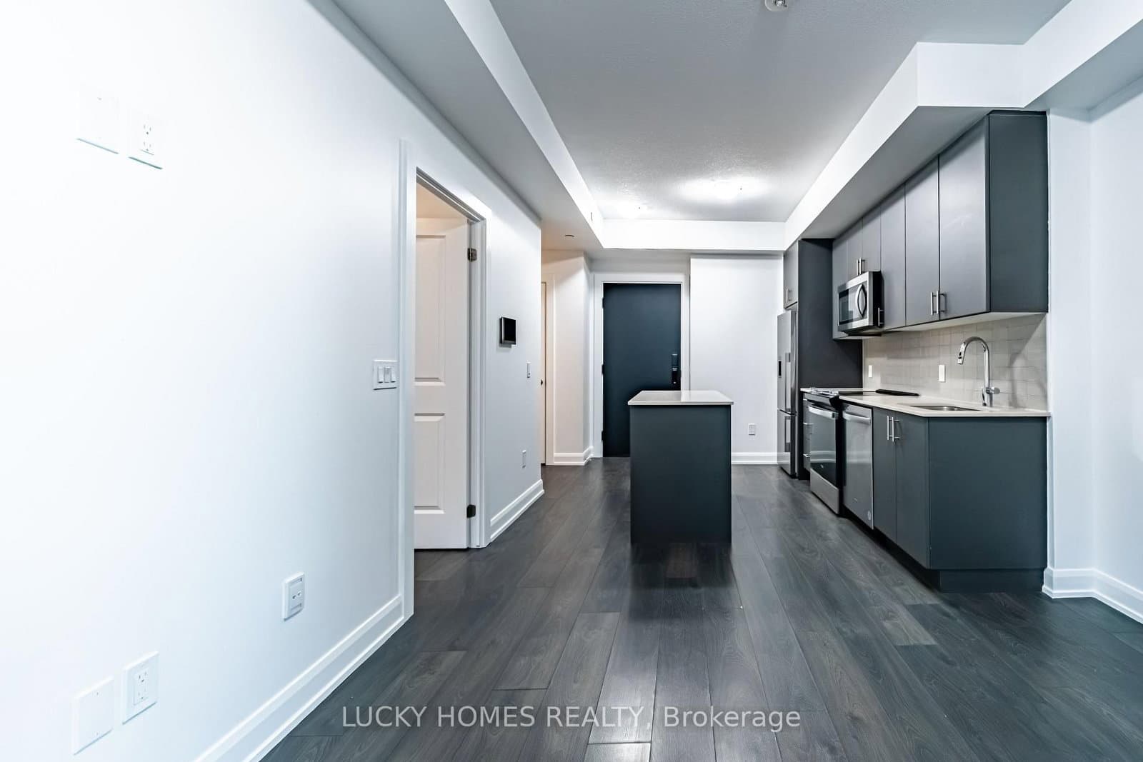 3220 William Coltson Avenue, Unit 315 thumbnail 5