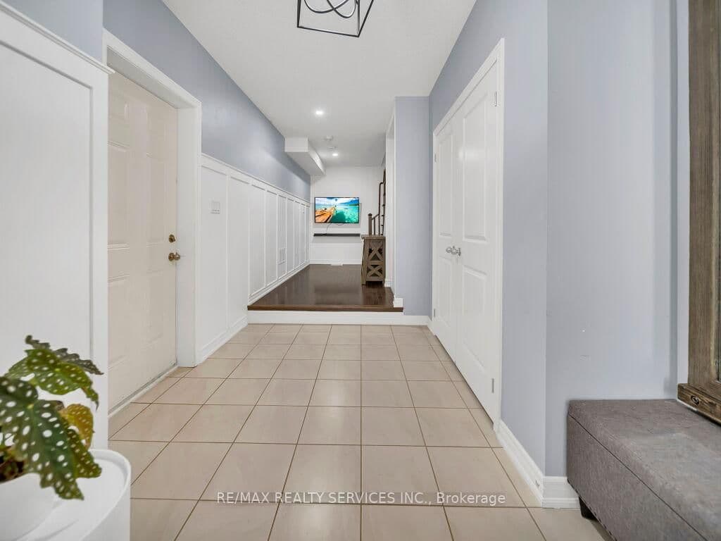 29 Haymarket Drive thumbnail 5