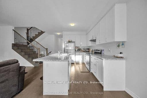 32 Camino Real Drive thumbnail 16