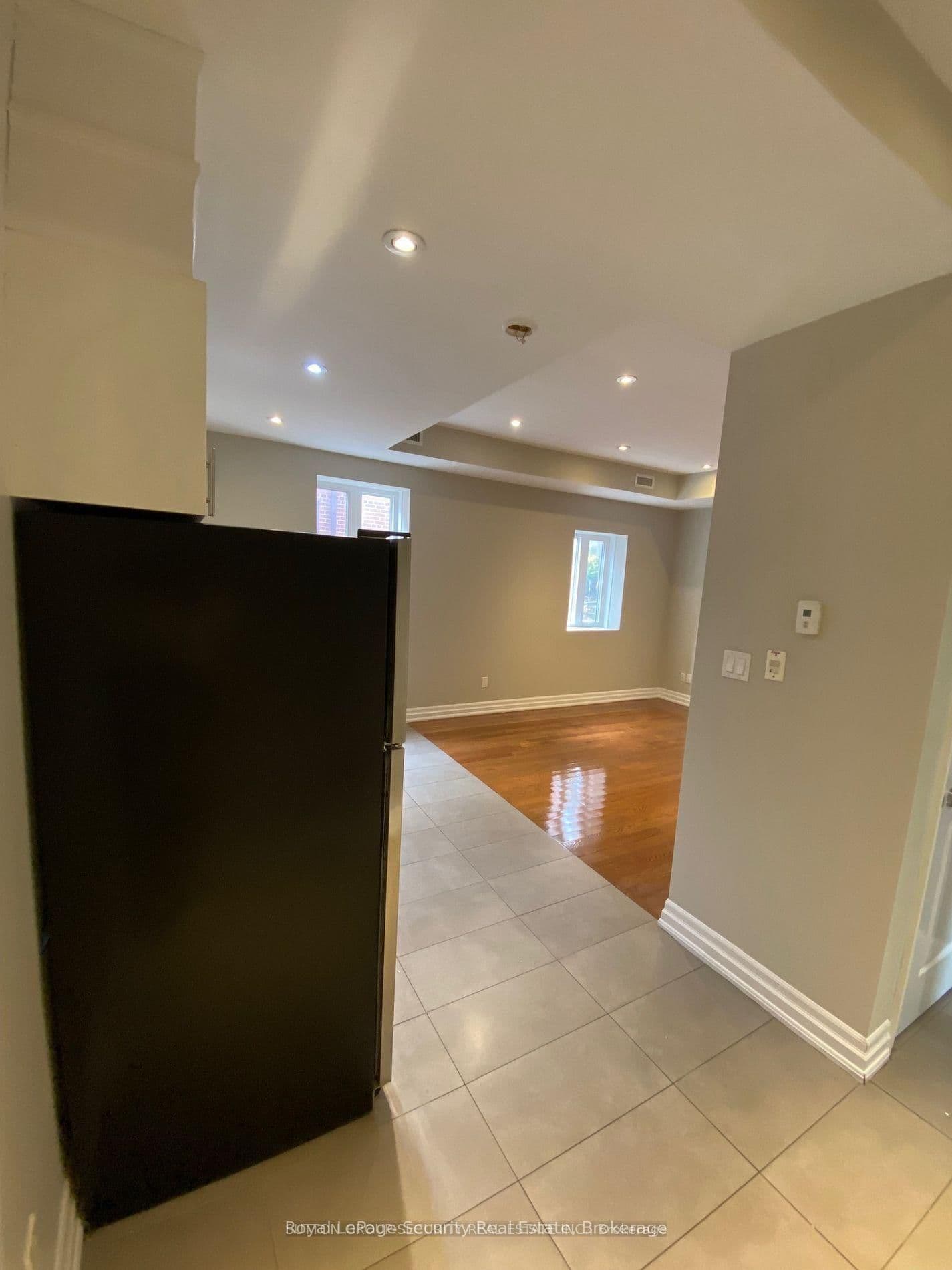 48 Station Road, Unit 2 thumbnail 3