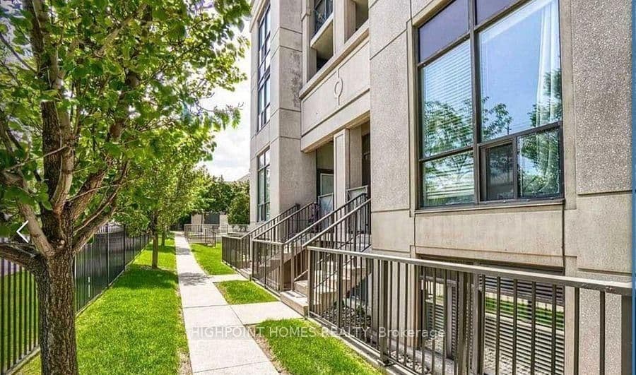 #103 - 220 Forum Drive