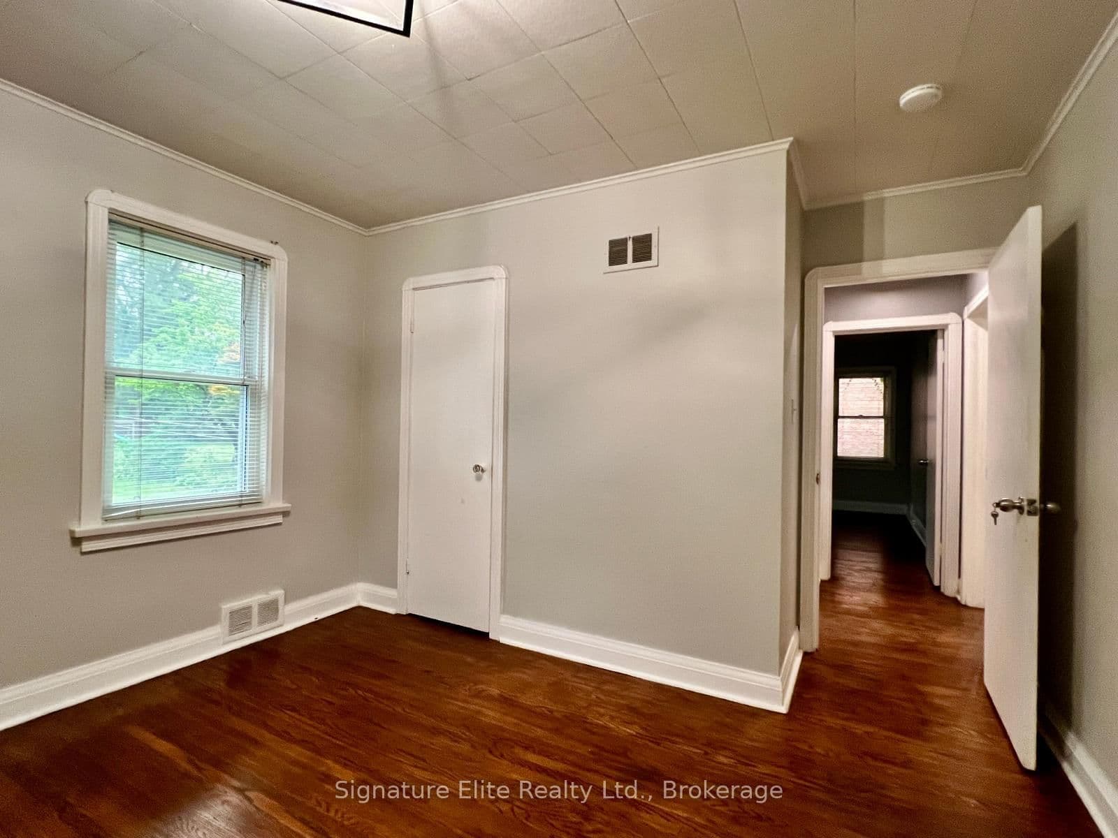 34 Ovida Avenue, Unit Upper thumbnail 16